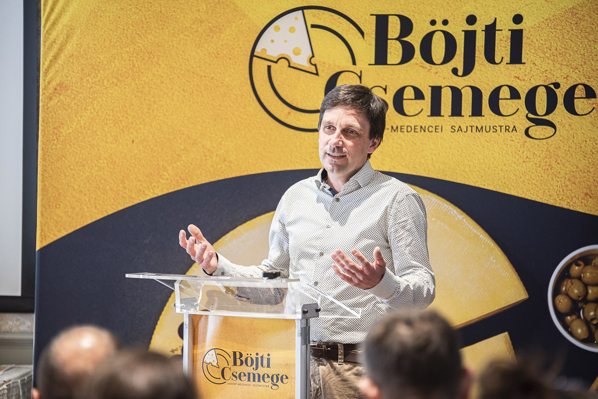 Nagy családban a sajtkészítők